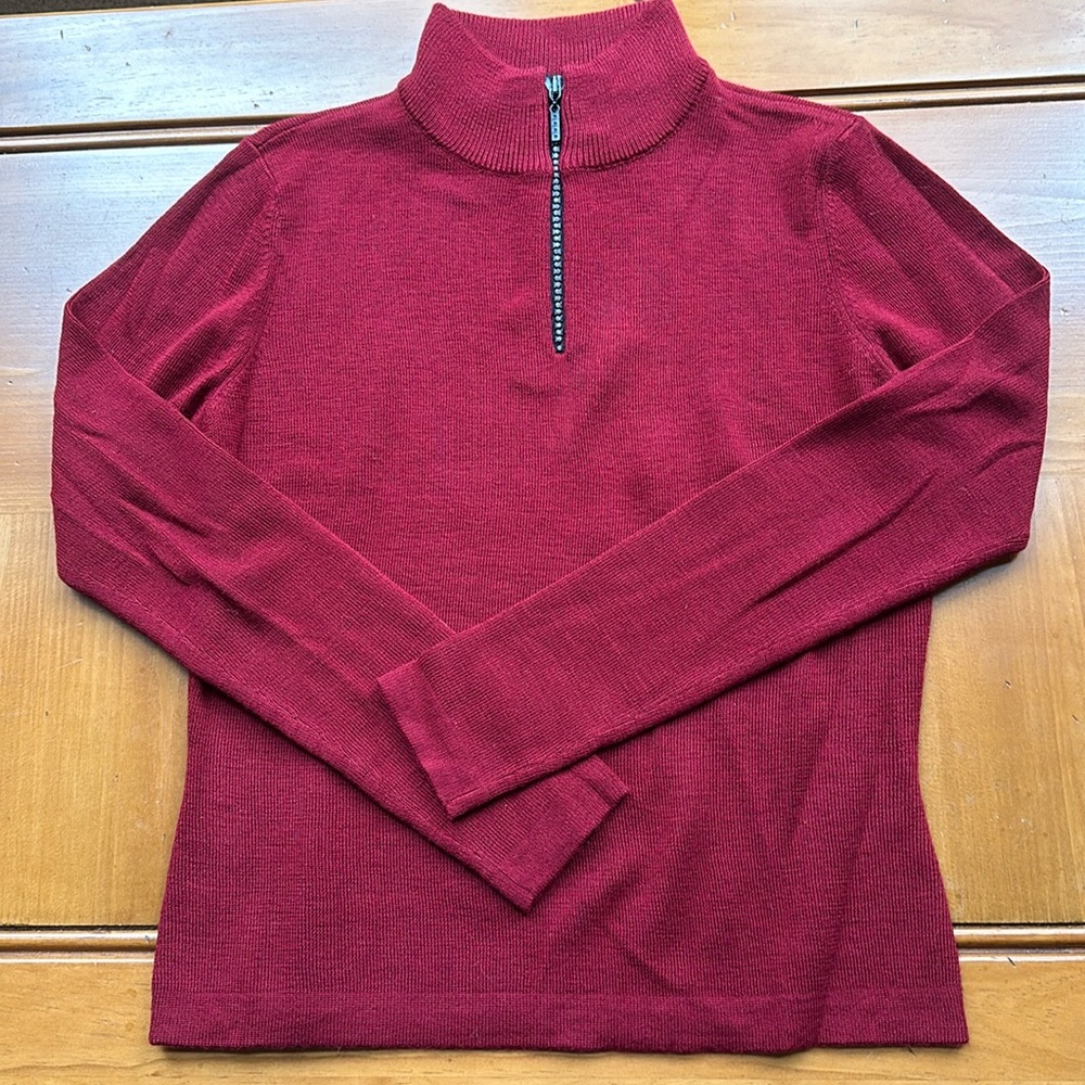 Metropolis Couloir Dark Red Ski Sweater 1/4 Zip Small EUC